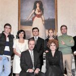 Adriana Ozores y Carlos Hipólito, con el resto de actores y los nuevos rostros que se incorporan a la serie