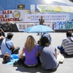 Los cuatro años transcurridos desde 2011 han pasado factura al 15-M. Apenas cien personas se dieron cita ayer en la Puerta del Sol para «mantener viva la ilusión por el cambio»