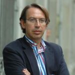 Vivir para sufrir, por José Antonio VERA