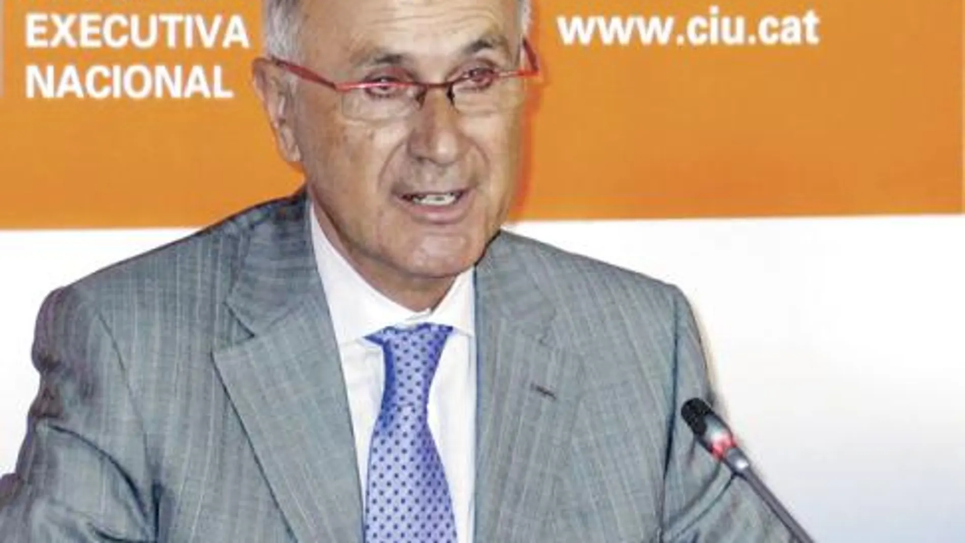 Duran alienta la moción de censura