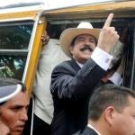 El Ejército de Honduras detiene al presidente Manuel Zelaya