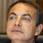 Zapatero dice que irá mañana en Falcon a Barcelona y rehúsa pronunciarse sobre la polémica de los escoltas por seguridad