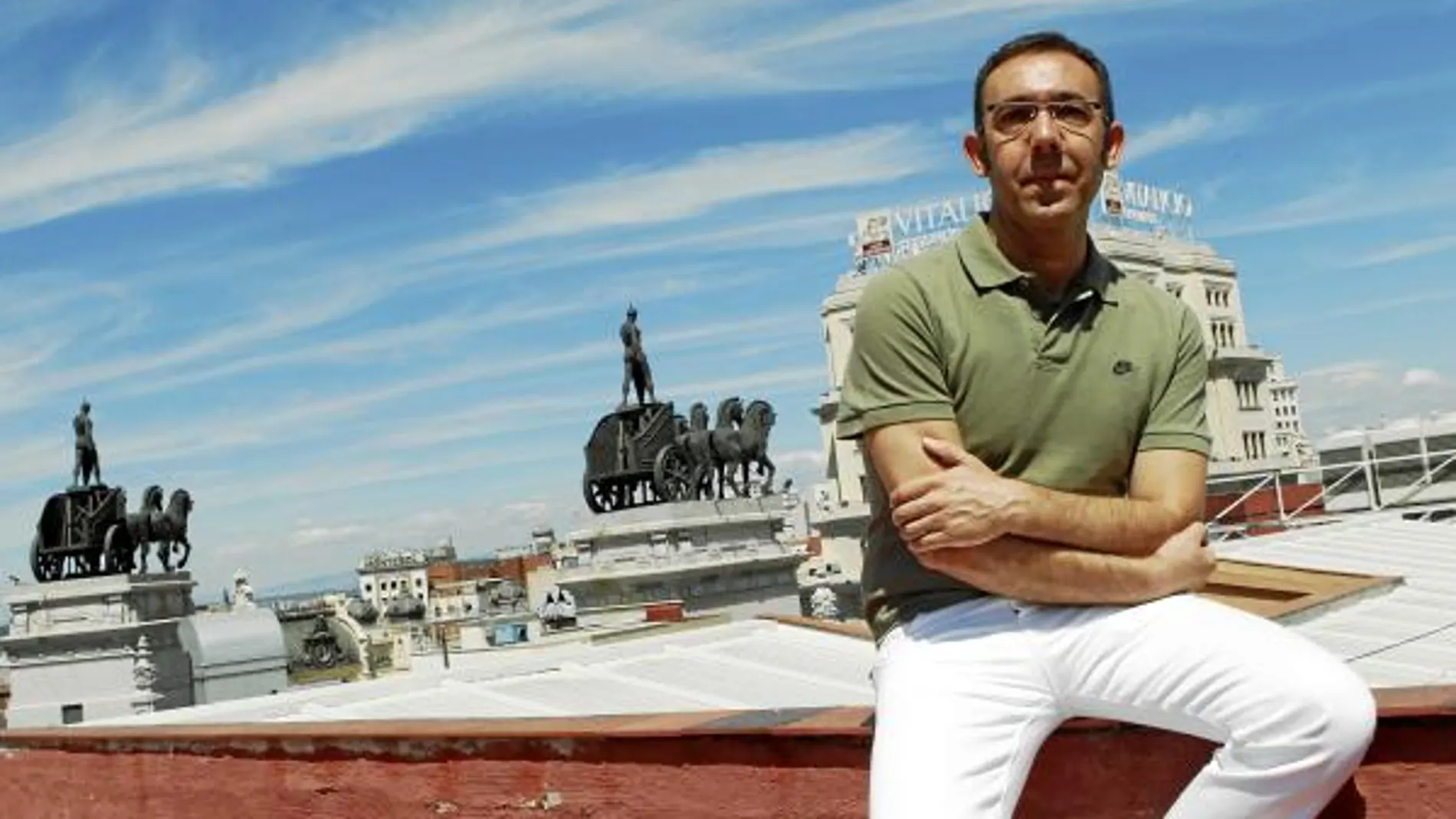 Ángel Galán