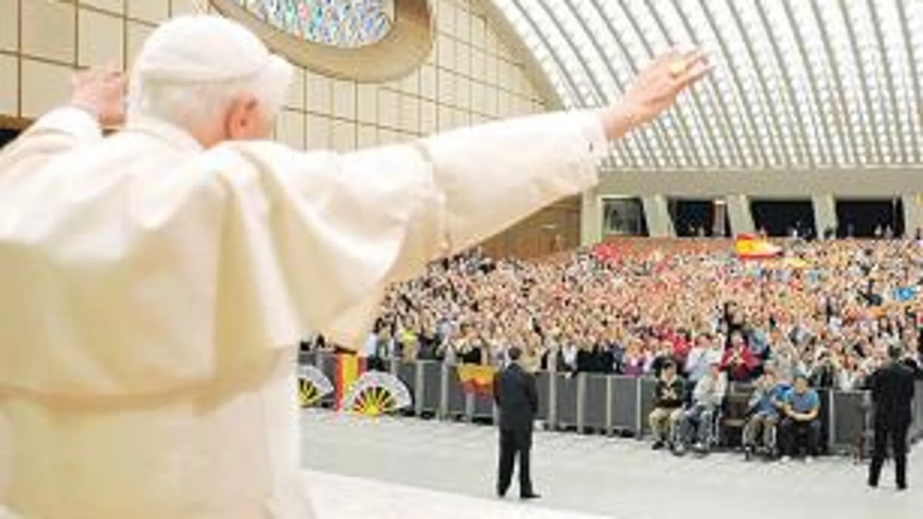 El Papa, con el cardenal Rouco y los jóvenes españoles