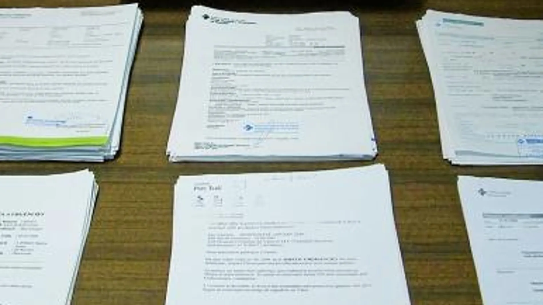 Imagen de certificados médicos falsificados que la Policía Nacional se incautó de la red de estafadores