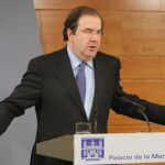 Herrera refuerza las líneas de apoyo al sector agroalimentario regional