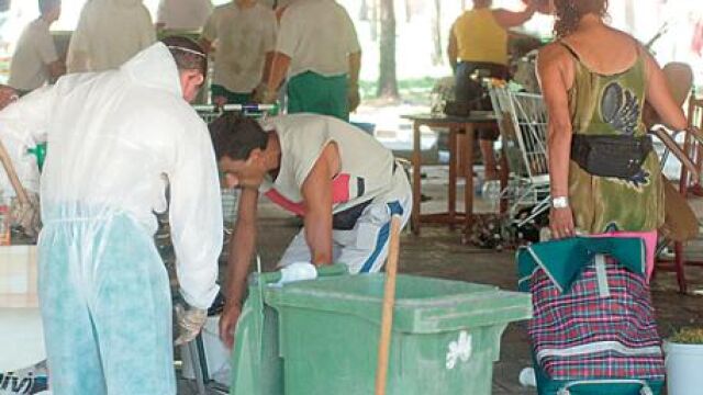 Valencia estudia enviar notarios a los desalojos de indigentes