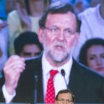 El presidente del Gobierno, Mariano Rajoy, durante su intervención en un acto del partido celebrado hoy en el pabellón Cagigal de Murcia.
