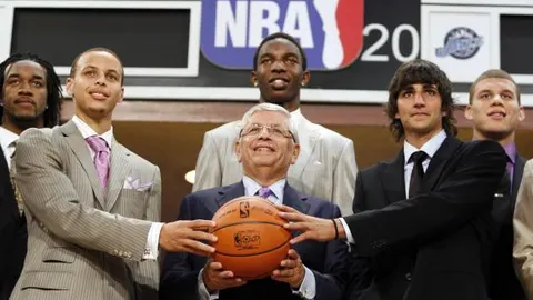 Ricky Rubio, elegido con el número cinco por los Timberwolves en el Draft de la NBA