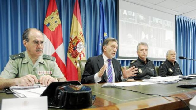 El delegado del Gobierno celebró por videoconferencia la reunión junto a los jefes de la Policía y Guardia Civil