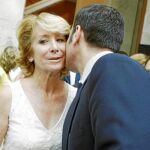 Un café y un beso para la reconciliación