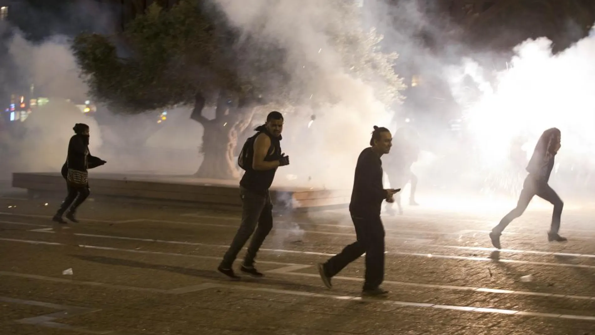 Miembros de la comunidad de origen se enfrentan a la policía en Tel Aviv