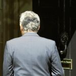Europa recibe con precaución un Gobierno británico sin mayoría