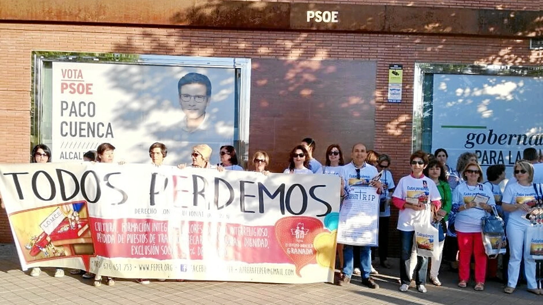 Una de las protestas recientes ante la sede del PSOE-A en Granada