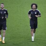 Sergio Ramos y Marcelo, en el entrenamiento de esta mañana