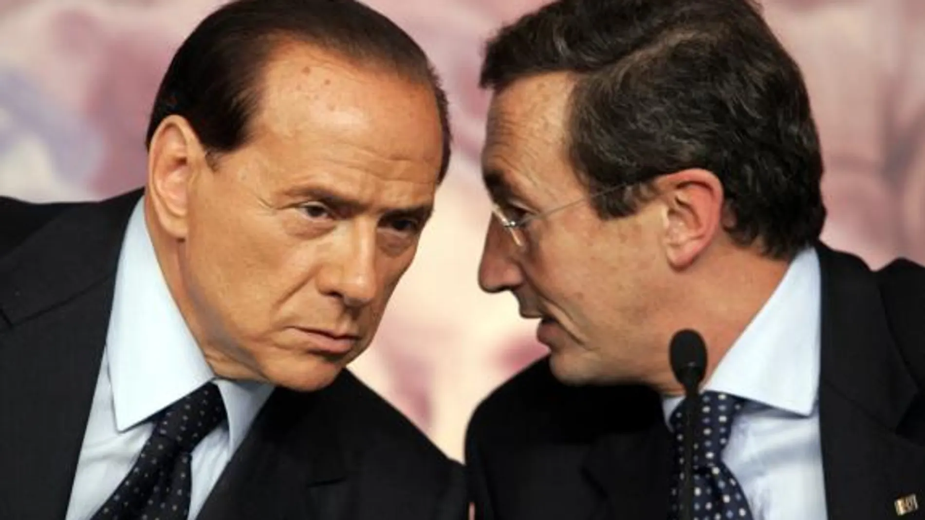Silvio Berlusconi y Gianfranco Fini en imagen de archivo