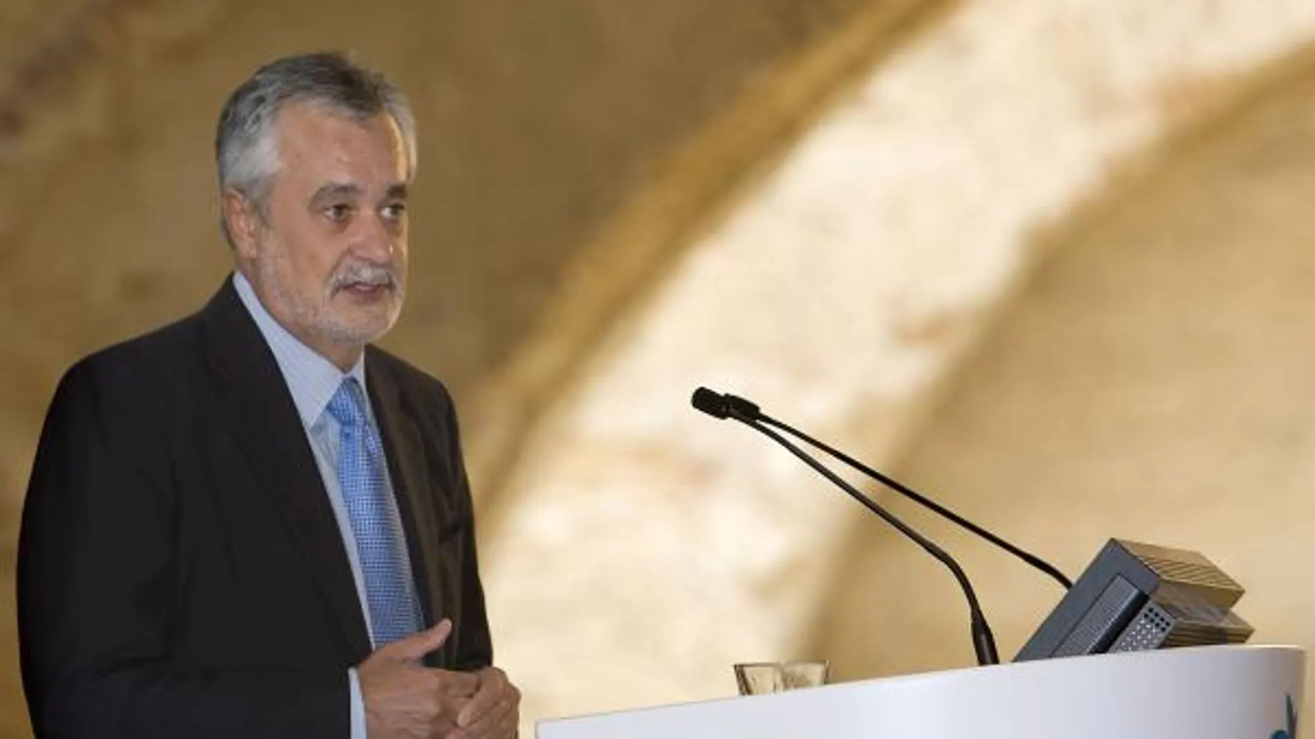 Estado de crisis para testar la talla del líder «Pepe» Griñán