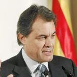 Mas receta agilidad austeridad y reducir la administración en un 25 por ciento