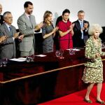 La Duquesa recogió ayer el galardón en Jerez de manos de los Príncipes de Asturias