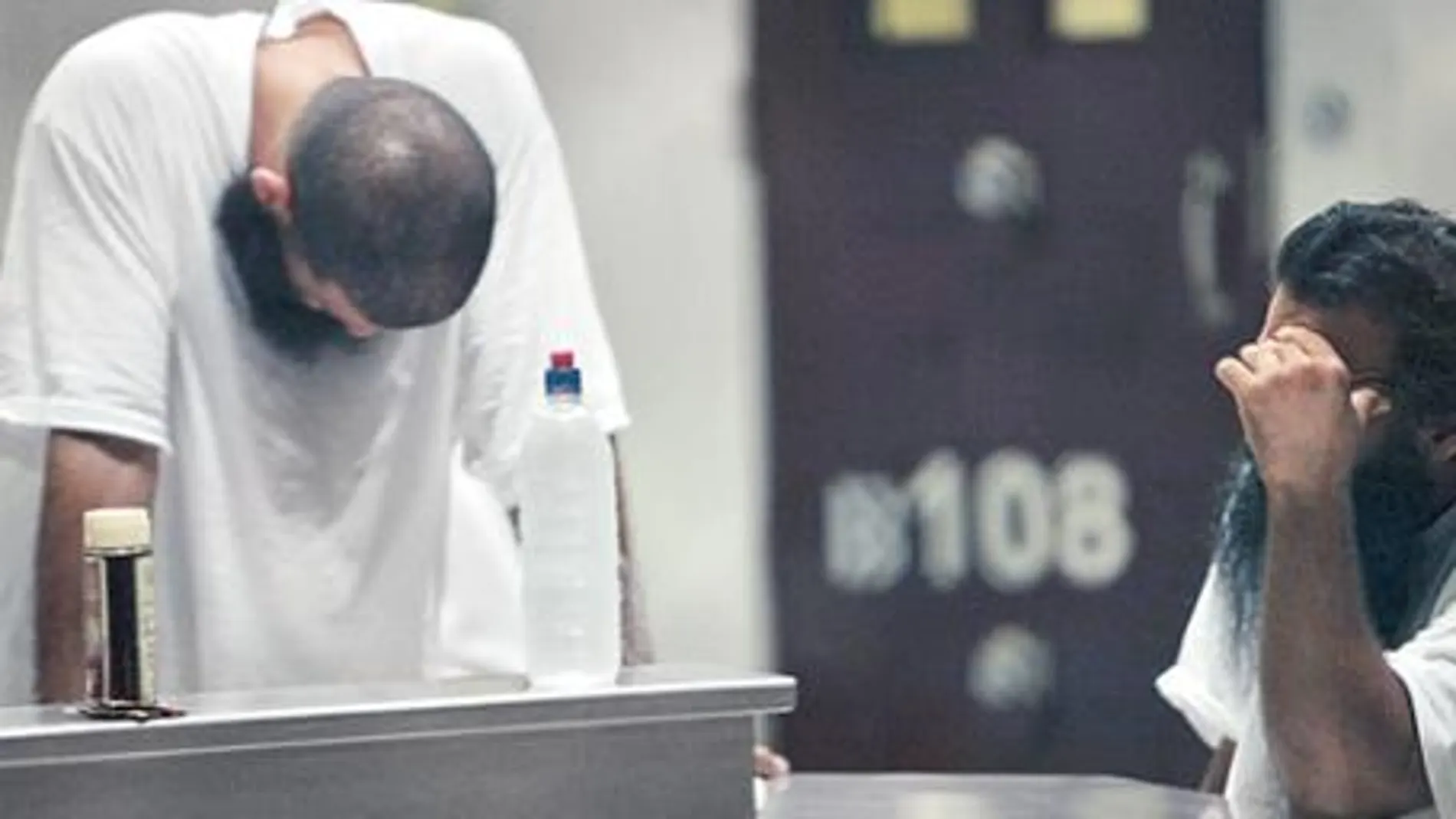 Europa desconoce la identidad y el número de presos que vendrán de Guantánamo