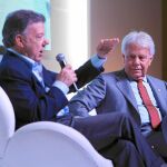 González aprovechó su visita a Colombia para dar un mensaje a los integrantes de las delegaciones de paz del Gobierno y las FARC, a quienes dijo con «una voz amistosa y preocupada» que «no queda mucho tiempo que perder»