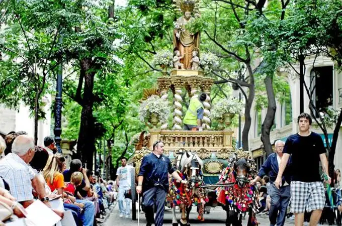 La procesión de Corpus Christi de Valencia: barroca y mediterránea