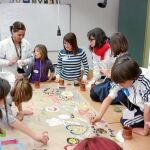 Niños y niñas de segundo de Primaria del CEIP Quevedo de la capital leonesa han participado durante este curso escolar en este proyecto artístico, cuyos resultados se pueden ver ya en el Musac