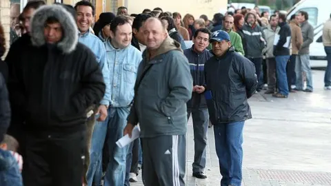 El paro bajó en 70.800 personas en el tercer trimestre