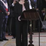 La ministra de Defensa, Carme Chacón, durante su intervención en el acto que, presidido por el rey, se ha celebrado en el Palacio Real con motivo de la Pascua Militar,