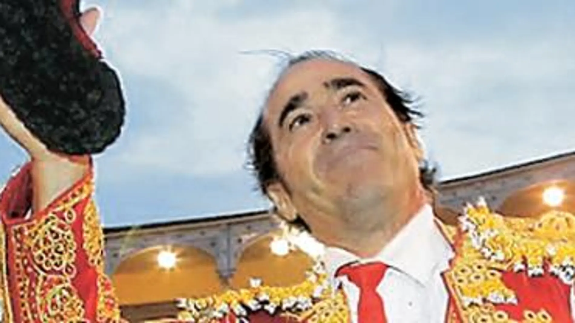 Clamorosa despedida de Esplá