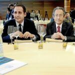 El secretario general del PSPV, Jorge Alarte y el síndico, Ángel Luna