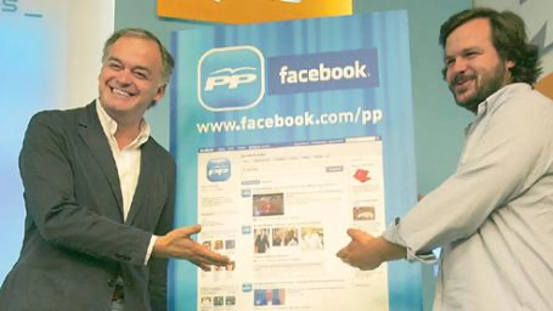 El PP estrena casa en el «país Facebook»