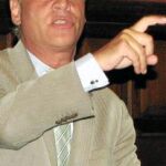 Aaron Sorkin, guionista de la serie «El ala Oeste de la Casa Blanca», y autor de la trama