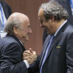 Joseph Blatter y Michel Platini.