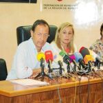 La Región acude al rescate de los 45 municipios con 300 millones