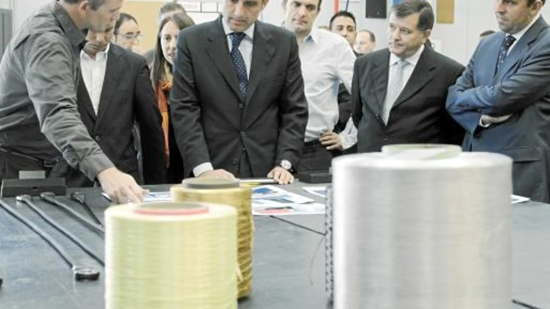 Camps y Rambla durante su visita a la planta de Future Fibres