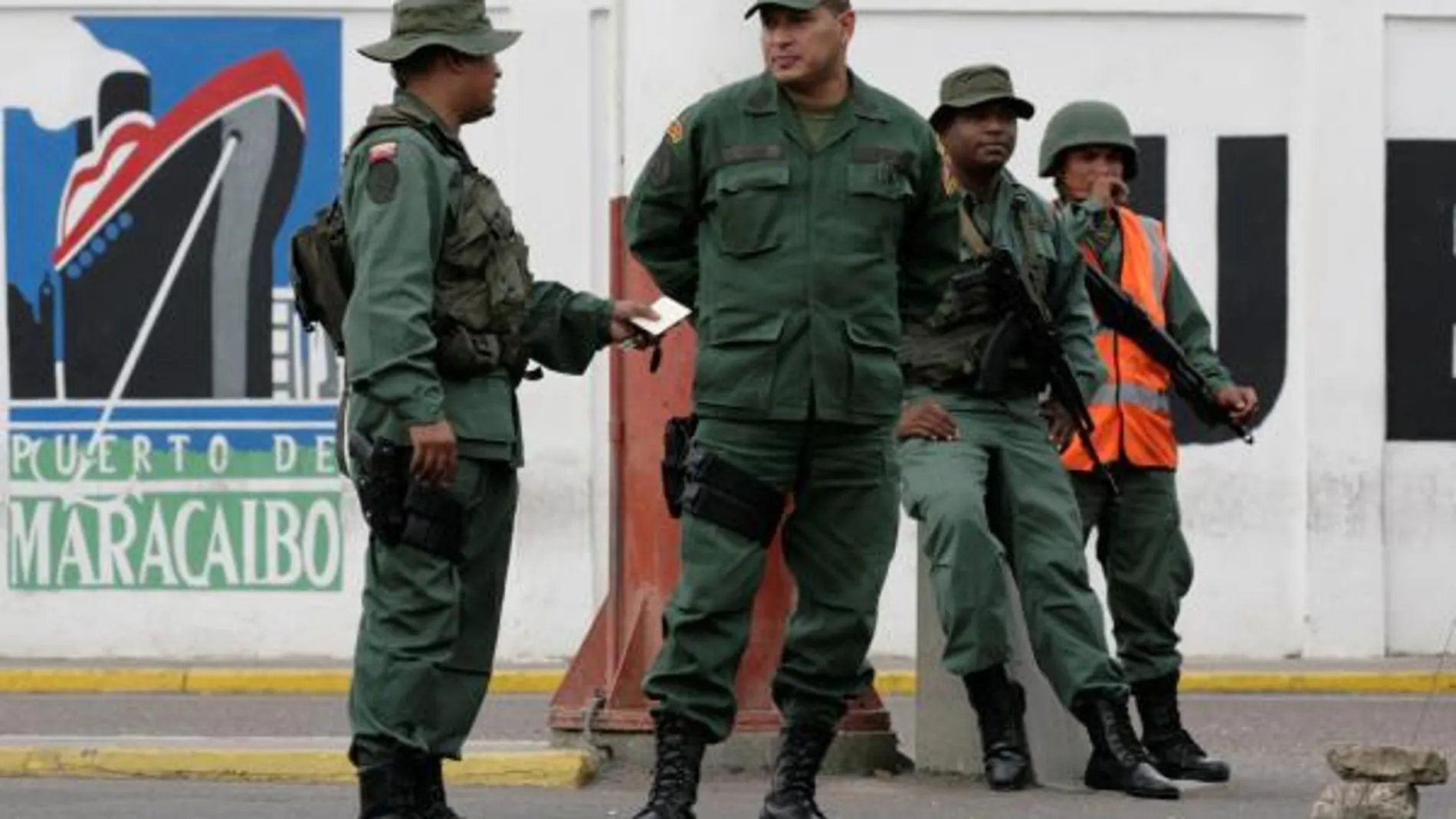 Las autoridades confirman la «toma oficial» de los aeropuertos de Carabobo y Zulia