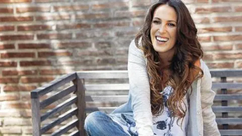 «Traicionaría mis genes si cantara flamenco»