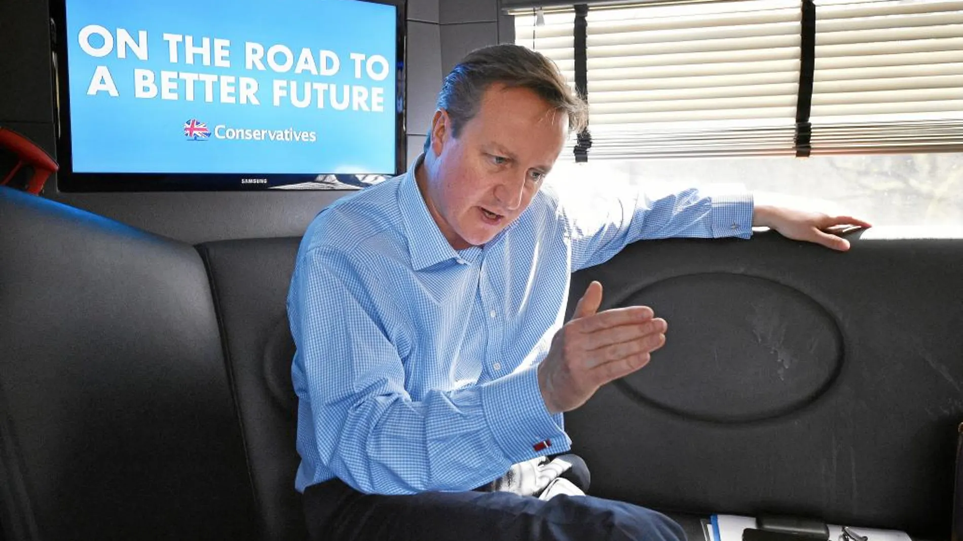 David Cameron: «Hay que elegir. Miliband con los nacionalistas será el caos»
