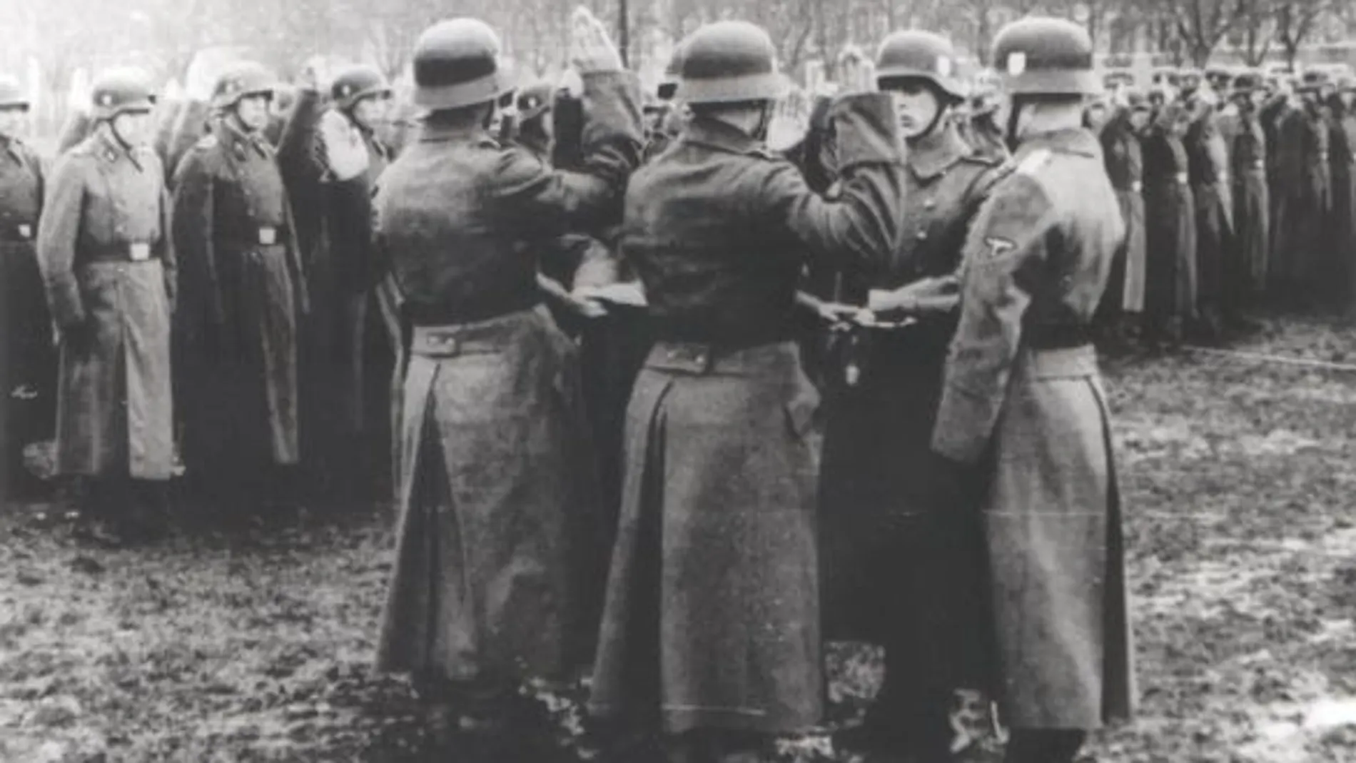 Soldadados alemanes de la 14ª Division Waffen-SS Galizien