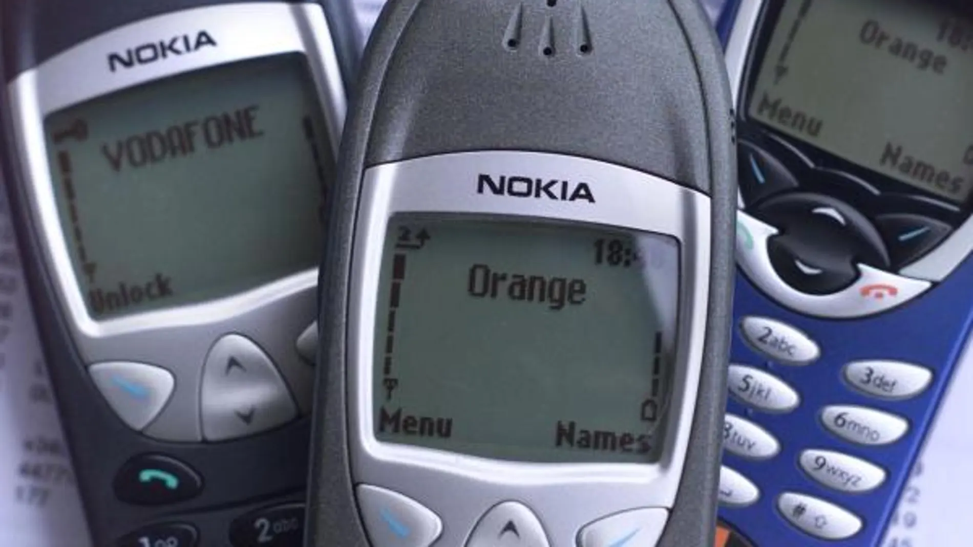 Bruselas puede imponer a los operadores de móviles precios máximos al roaming