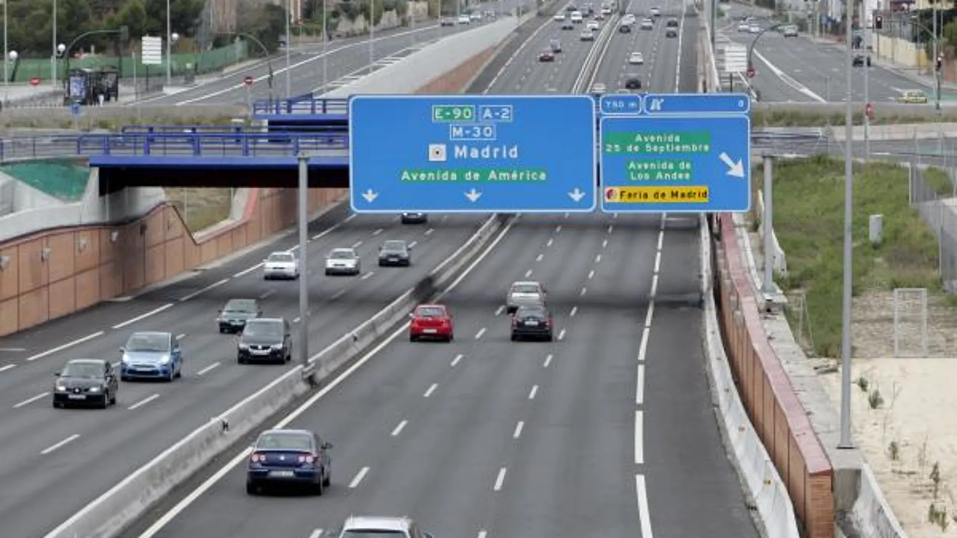 ¿Tiene pensado comprar un coche? El Gobierno prepara una subida de precios