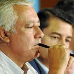 El presidente del PP-A, Javier Arenas, ayer en Jaén durante la reunión del Comité Ejecutivo Federal