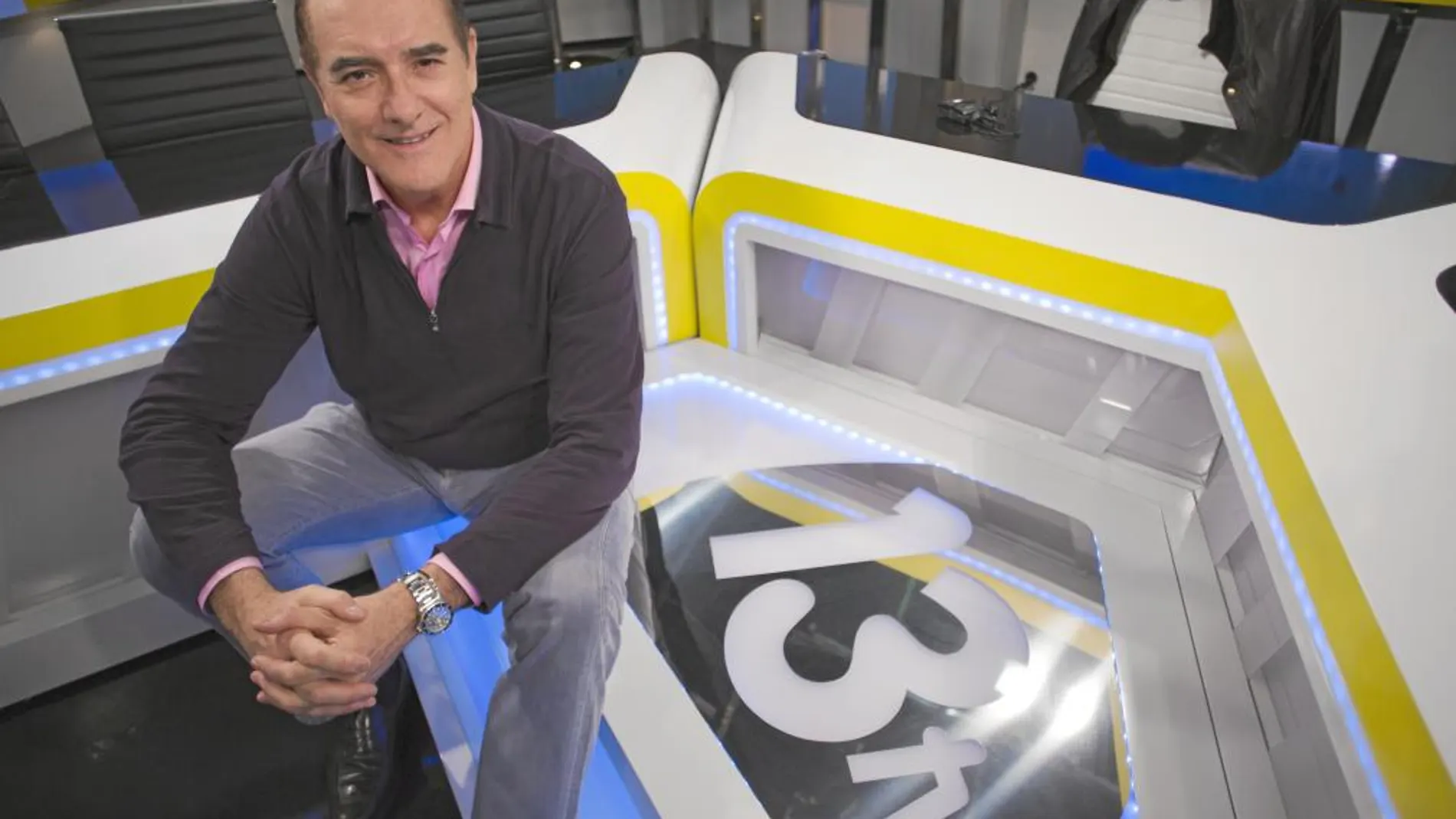 Antonio Jiménez en el plató del programa