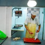 «Si no hay pescado fresco, comeremos latas de atún»