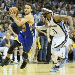 Stephen Cury y Mike Conley, durante el encuentro.