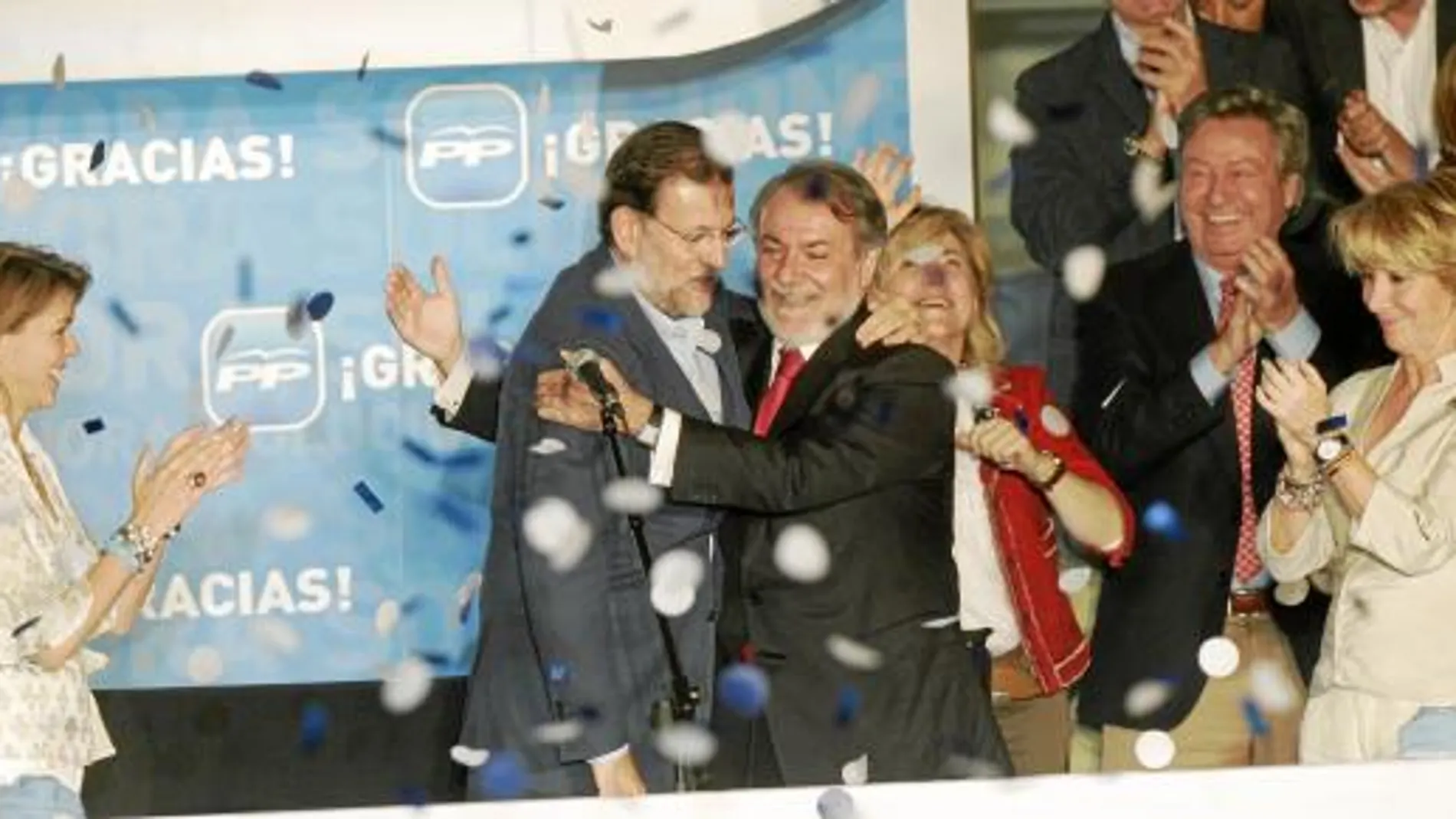 El PP gana por casi cuatro puntos y 580.000 votos