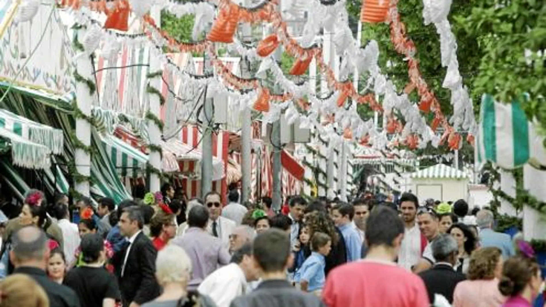 La delegada de Fiestas Mayores apuesta por Tablada en vez del Charco de la Pava para trasladar la Feria de Abril