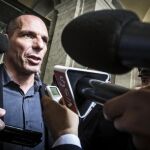 Yanis Varufakis viaja mañana a Madrid