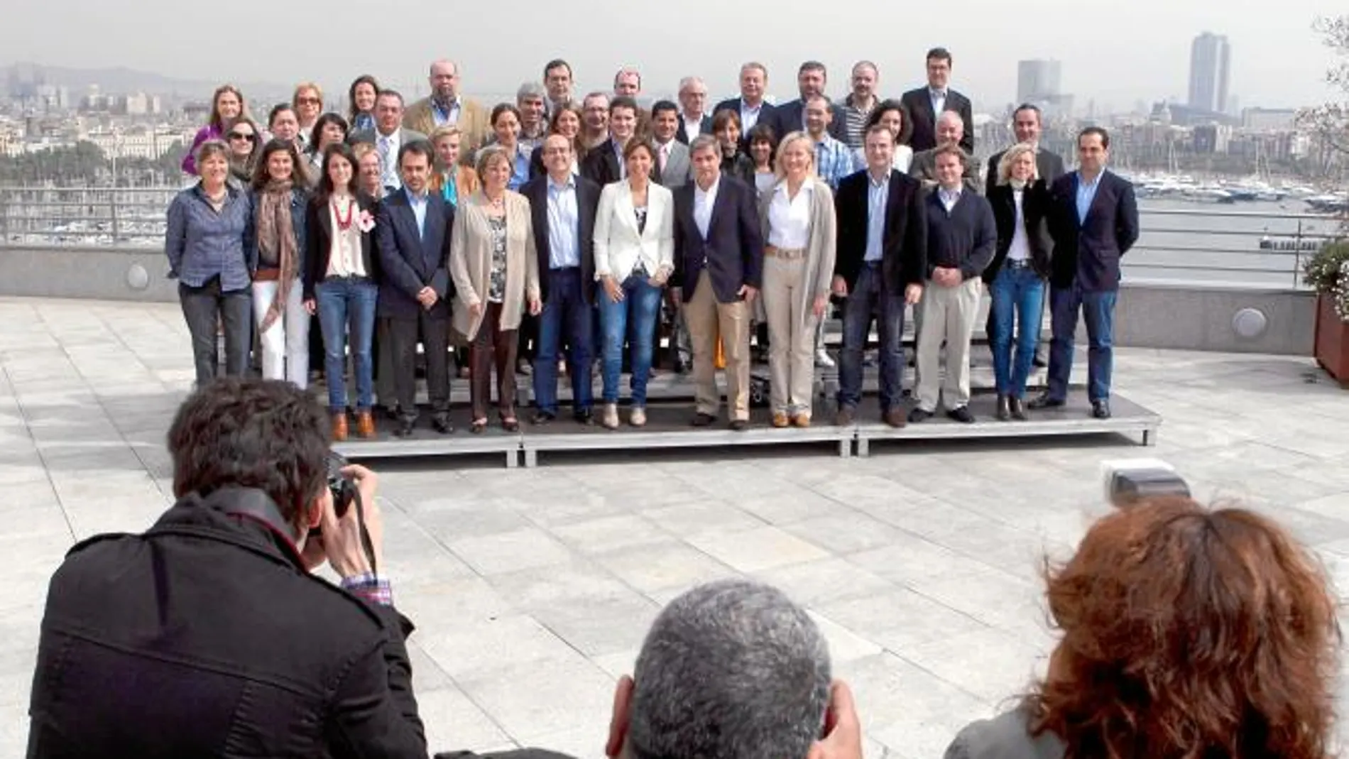 Foto de familia de la candidatura del PP por Barcelona el pasado 1 de mayo